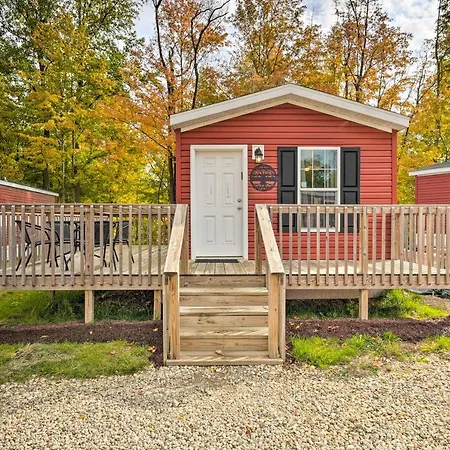 Cassopolis Cabin Close To Parks And Fishing!